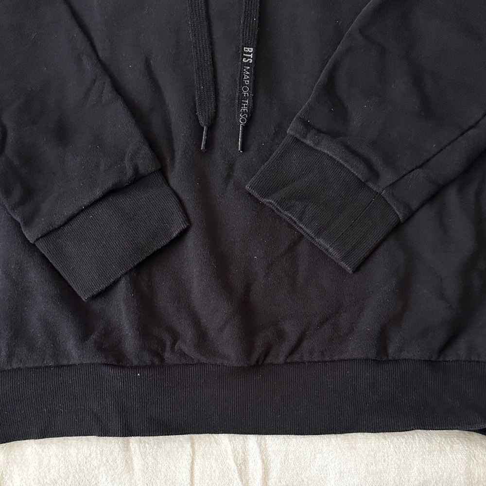BTS Map of the Soul MOTS Tour Black Hoodie | Limited Edition - Picture 5 of 9